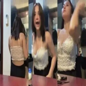 Pantat Selebgram Cantik Yang Viral Jembut Tipis Nongol