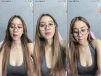 Nadia Cantik Tocil Endingnya Remas Nenen Mungil