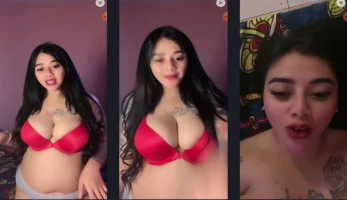 Pekob Tiktokers Cantik Lepas Bra Remas Toket Besarnya Hot