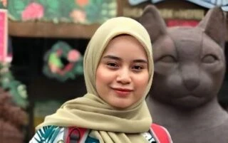 Minta Pacarnya Jilmek di Kost-an