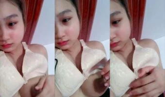 Si Cantik Remas Nenen Keluar Asi