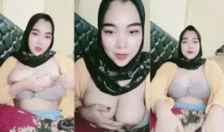 Mamih Ratu Hijab Pamer Uting ID 68839564 Mango