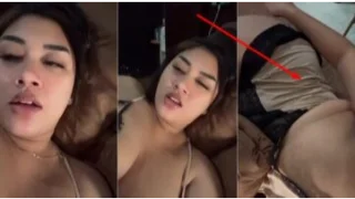 Sri Ayu Tarisa Susu Gede Jilat Ketiak Nih